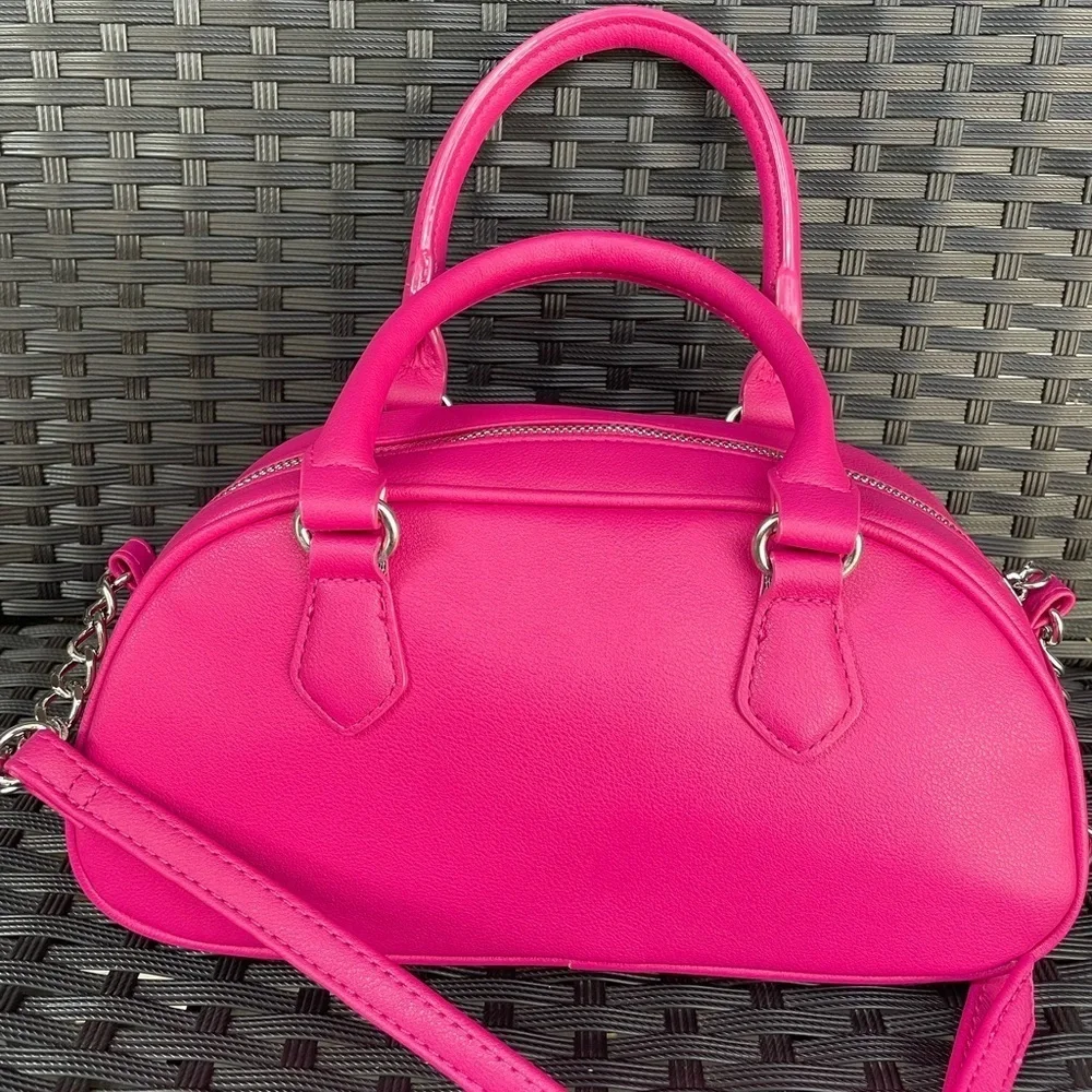 Juicy Couture chic pink